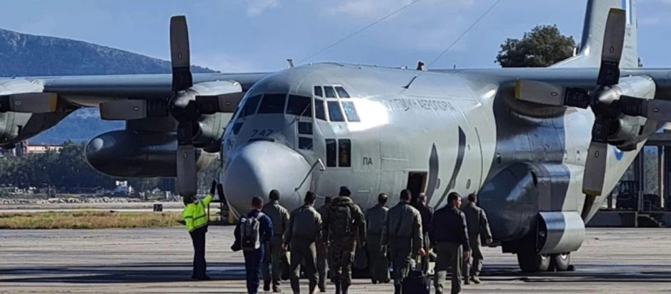 Περίεργο: Μέσα σε ελάχιστες ώρες η Ελλάδα συγκέντρωσε τόνους πολεμοφοδίων και τα έστειλε στην Ουκρανία